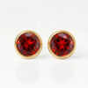 Nina Birthstone Ruby Altın Kaplama 316L Çelik Kulak Delme Küpesi